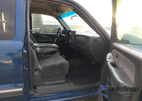 2002 Chevrolet Silverado 1500 Ls from USA, damaged, VIN 2GCEC19V821376812